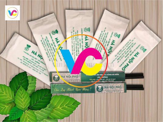 In khăn lạnh được đánh giá cao về sự sang trọng và lịch sự đối với nhiều thực khách khi đến với nhà hàng.